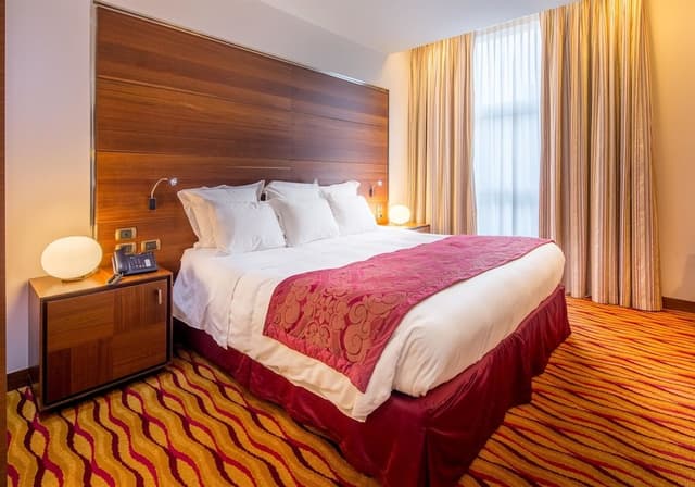 Classic Room, 1 King Bed