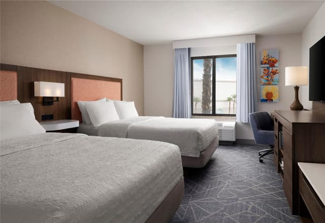 2 QUEEN BEDS NONSMOKING