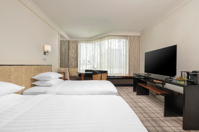 2 Twin Beds
