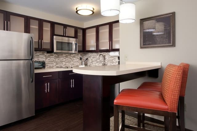 Suite, 1 Bedroom, Kitchen