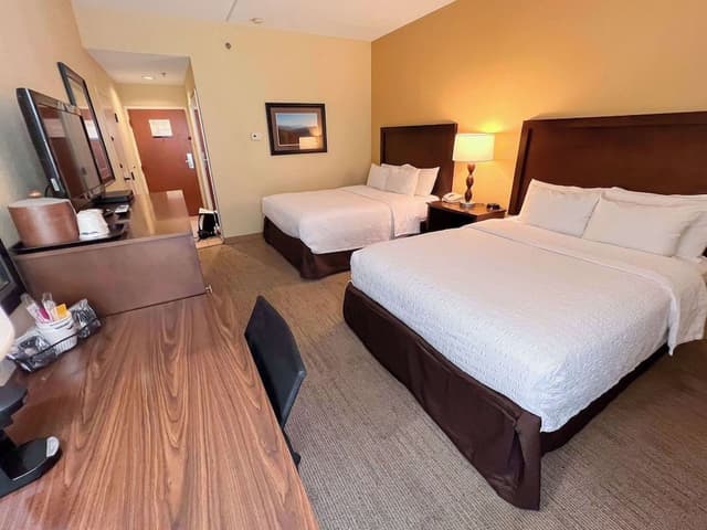 Standard Room, 2 Queen Beds, Non Smoking