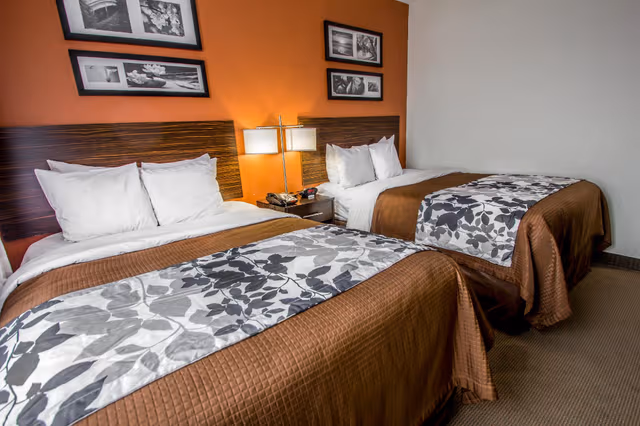 2 Double Beds Nonsmoking