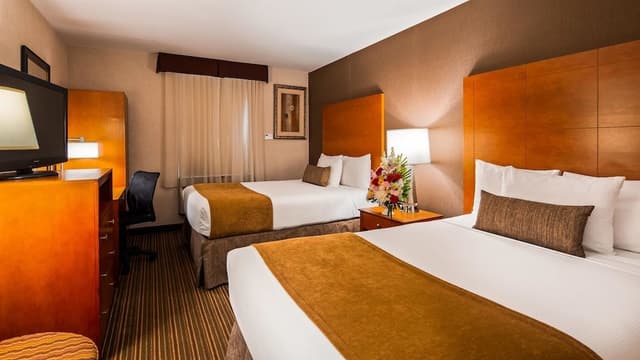 Standard Room, 2 Double Beds, Non Smoking