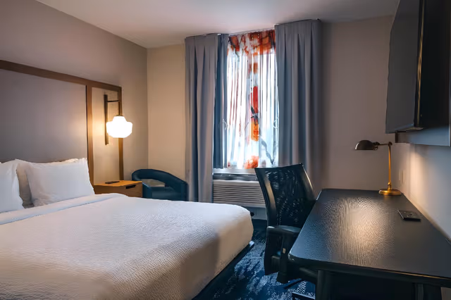 Guest Room, 1 King
