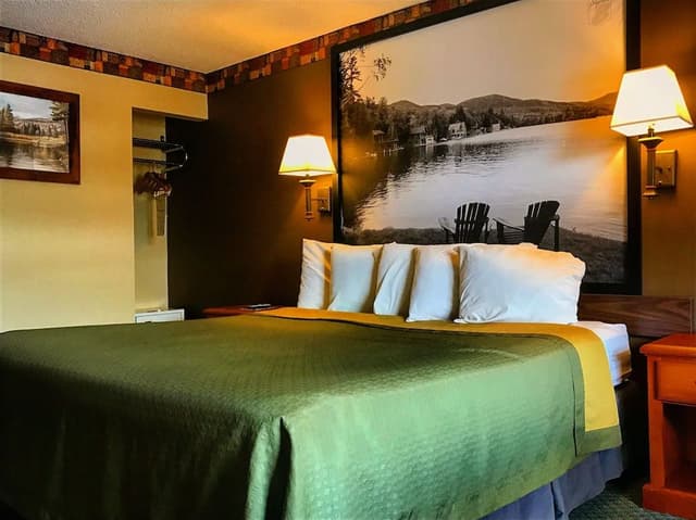 Room, 1 King Bed, Non Smoking
