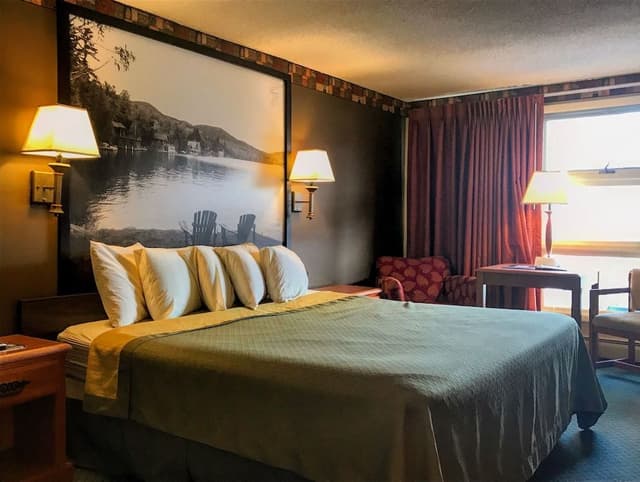 Room, 1 King Bed, Non Smoking