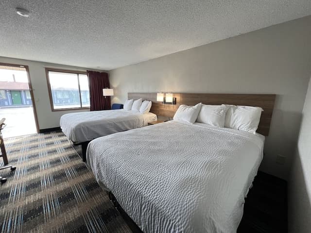 Room, 2 Queen Beds, Non Smoking