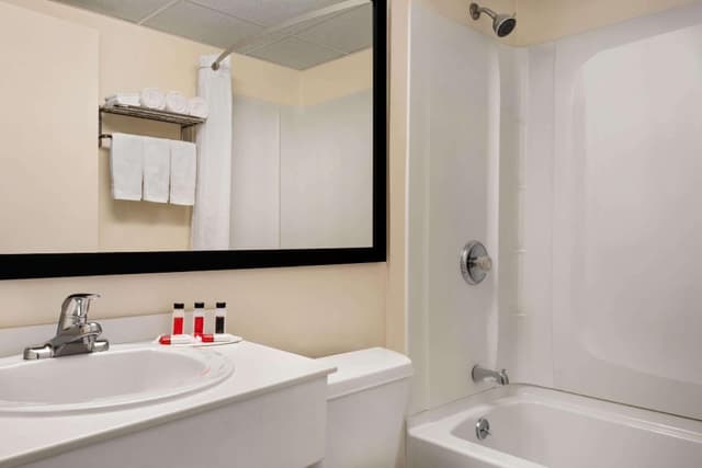 2 Double Beds Non-Smoking