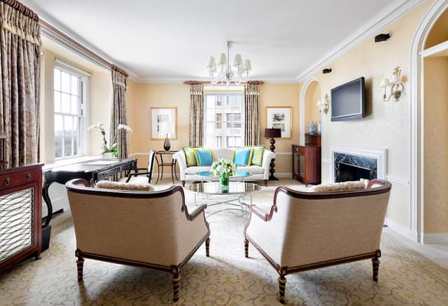 Grand Suite (Signature Grand)