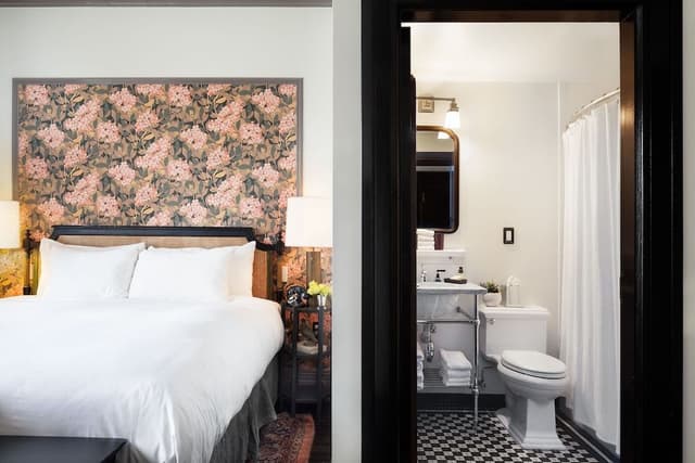 Deluxe Room, 2 Queen Beds