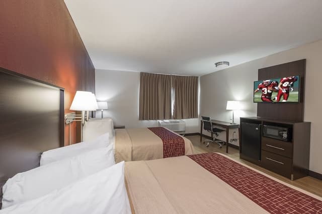 Superior Room, 2 Queen Beds (Smoke Free)