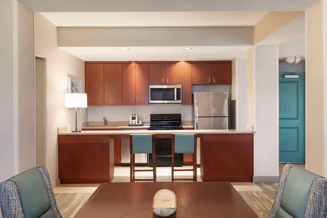 1 KING PRESIDENTIAL SUITE