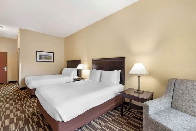 Standard Room, 2 Queen Beds, Accessible, Non Smoking