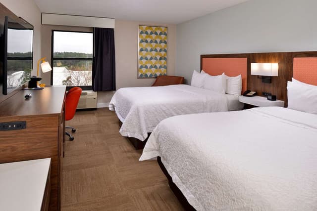 2 DOUBLE BEDS NONSMOKING