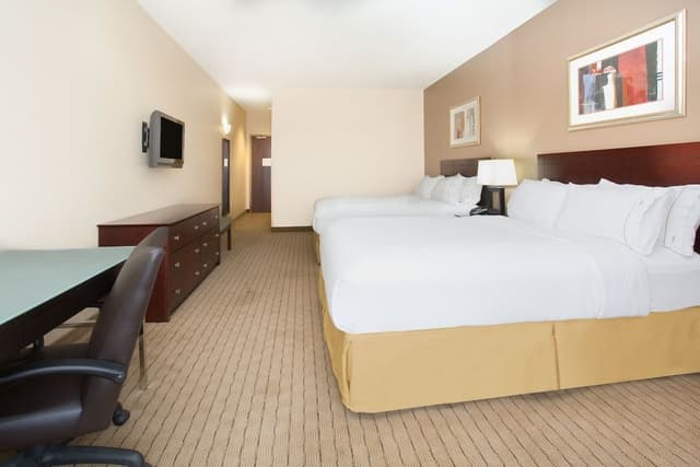 Standard Room, 2 Queen Beds