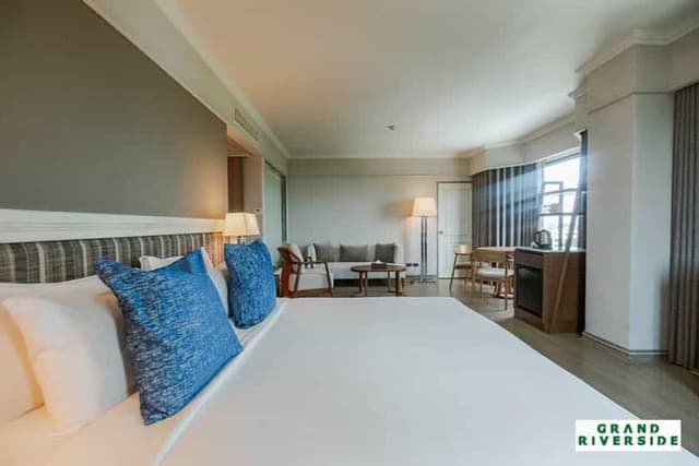 Junior Suite Room
