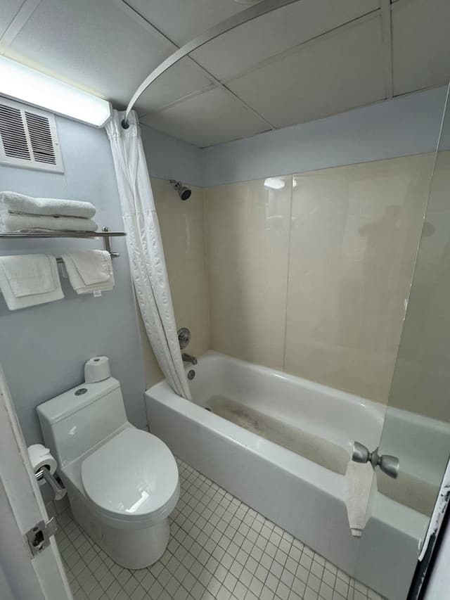 Deluxe Room, 2 Queen Beds, Non Smoking
