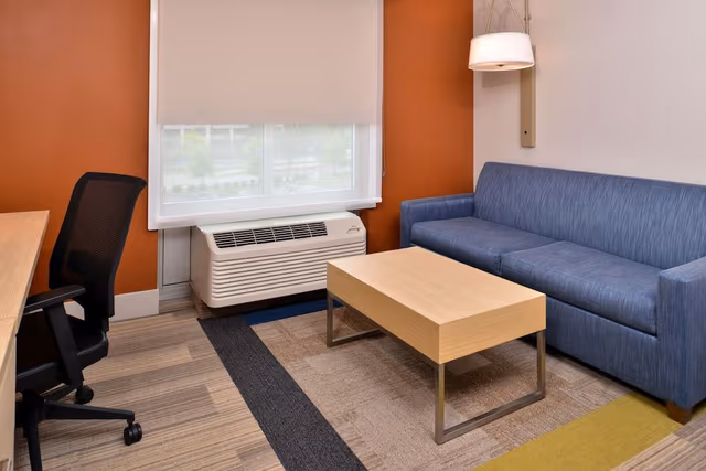 Suite, 1 King Bed
