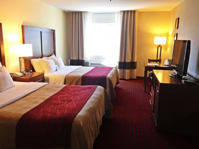 Standard Room, 2 Queen Beds, Non Smoking