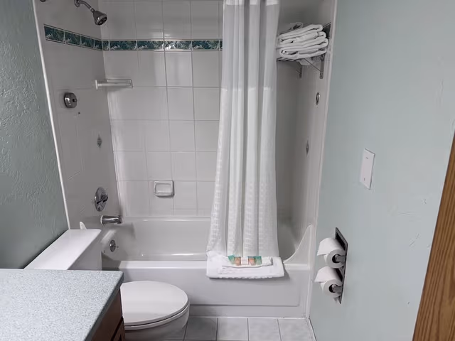 Executive Suite, 1 King Bed with Sofa bed, Ocean View