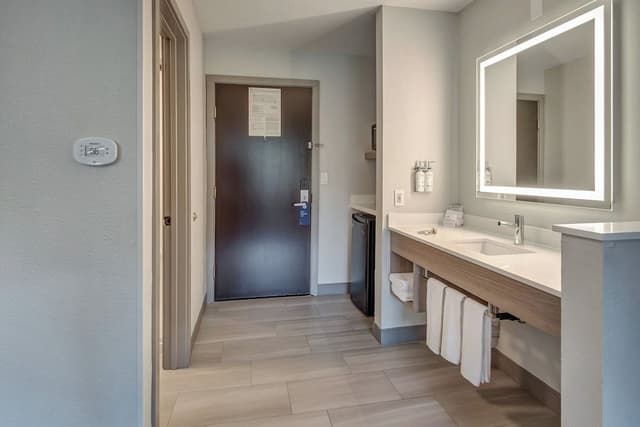 Standard Room, 2 Queen Beds