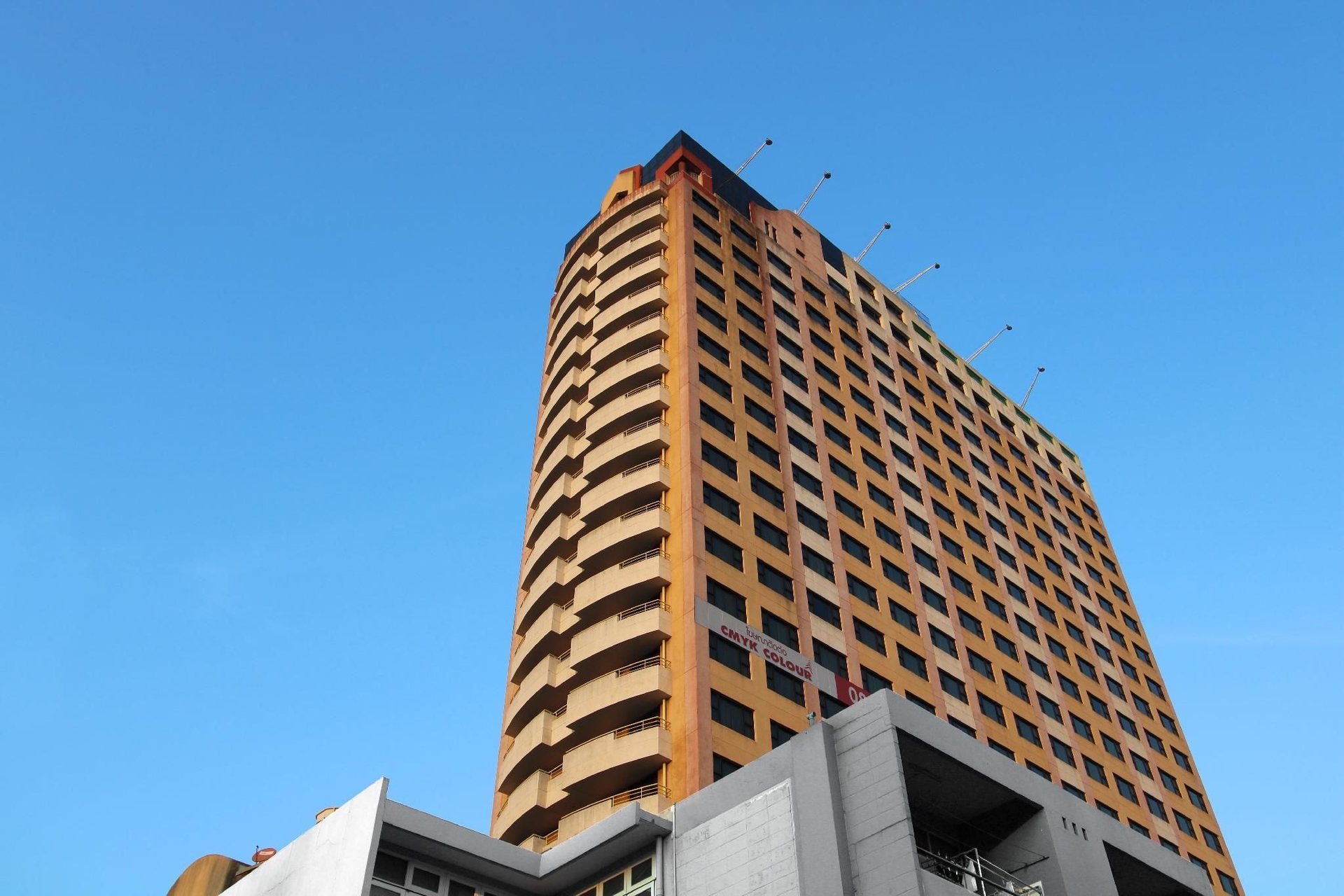 โรงแรมแกรนด์ ทาวเวอร์ อินน์ พระราม 6 (Grand Tower Inn Rama VI Hotel)3