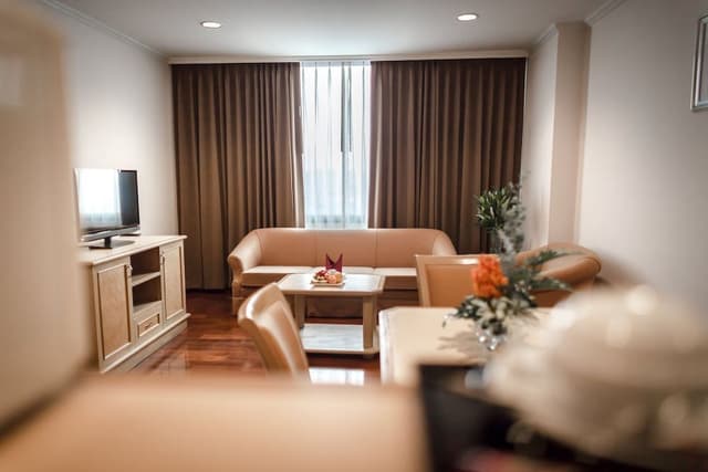 Executive Suite