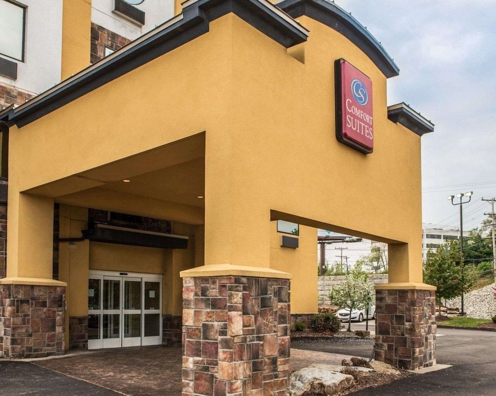 COMFORT SUITES MONROEVILLE4
