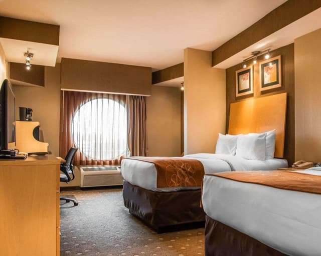 Suite, Multiple Beds, Non Smoking