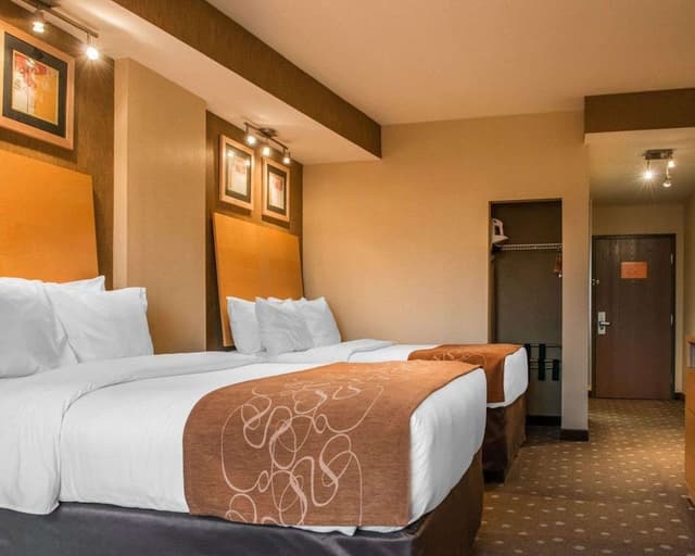 Suite, Multiple Beds, Non Smoking