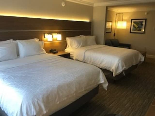 Suite, 2 Queen Beds