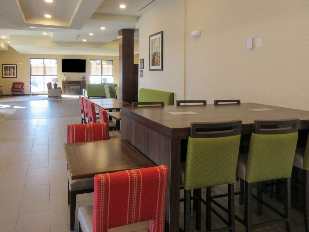 COMFORT SUITES SUMMERVILLE2
