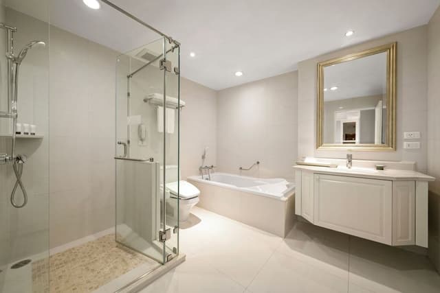 Three Bedroom Executive Suite