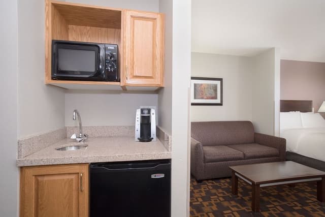Suite, Multiple Beds