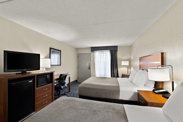 Standard Room, 2 Queen Beds, Non Smoking