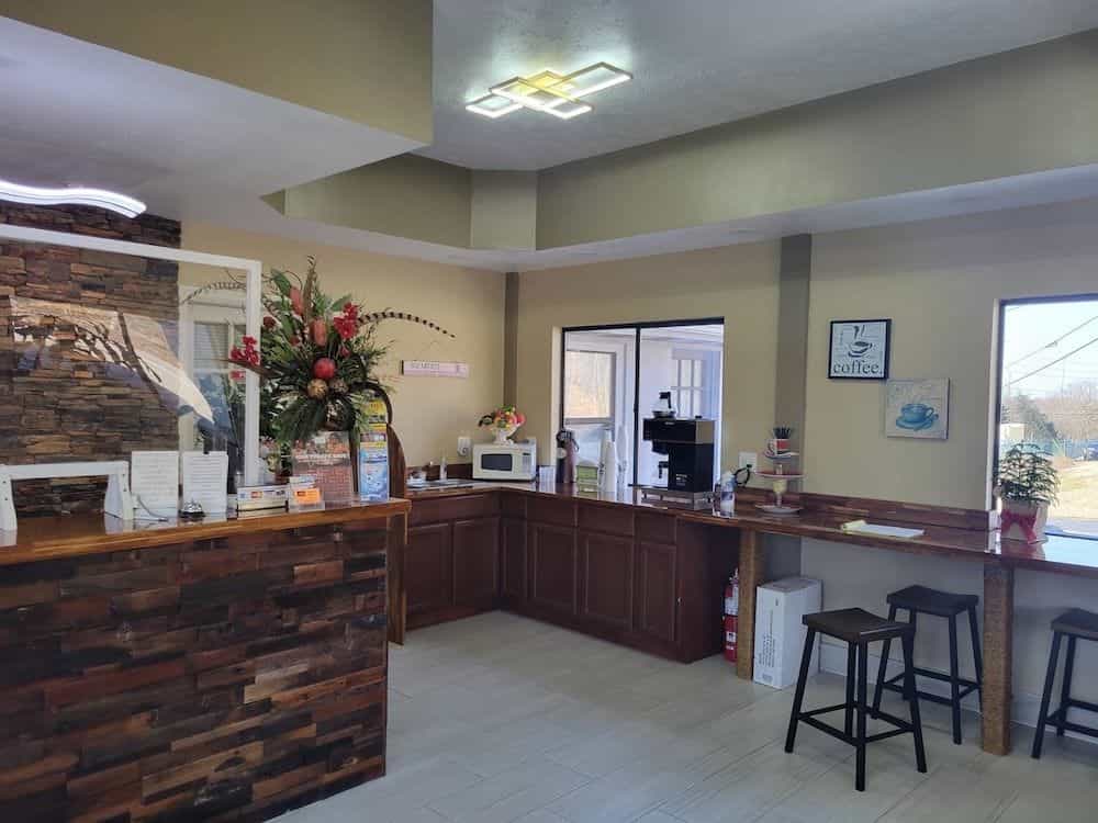 AMERICAS BEST VALUE INN KODAK