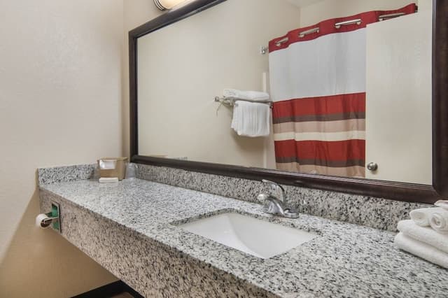 Deluxe Room, 1 King Bed, Smoking