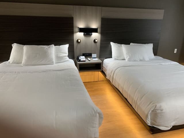 Standard Room, 2 Queen Beds, Non Smoking