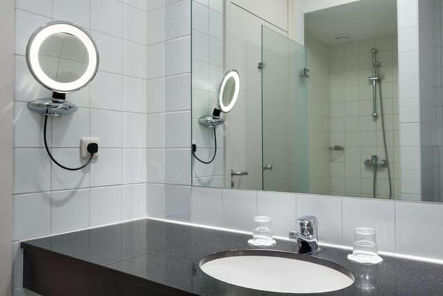 Standard Basic Room