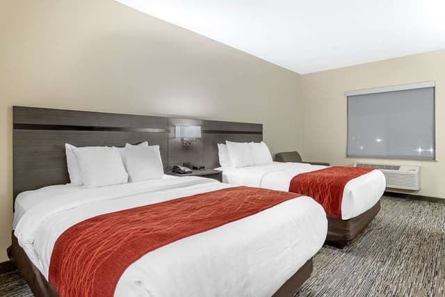 Standard Room, 2 Queen Beds, Non Smoking