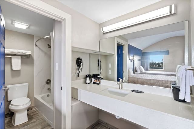 Standard Room, 2 Queen Beds, Non Smoking, Kitchenette