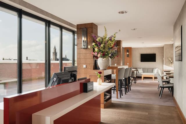 KING EXECUTIVE ROOM WITH LOUNGE ACCESS