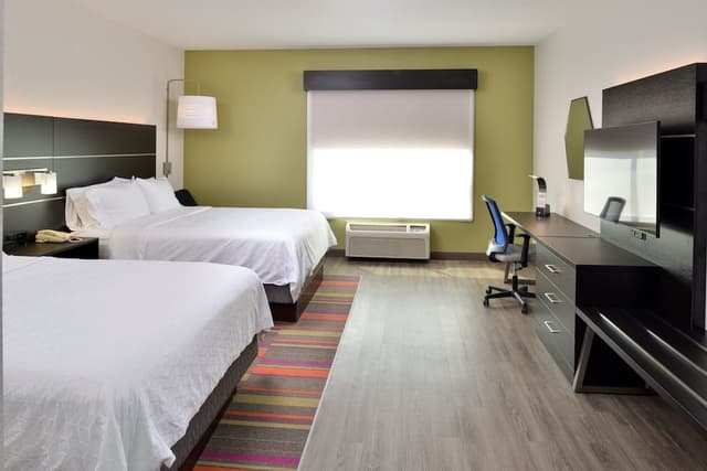 Suite, 2 Double Beds, Accessible (Mobility, Accessible Tub)
