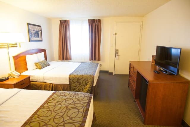 Standard Room, 2 Queen Beds