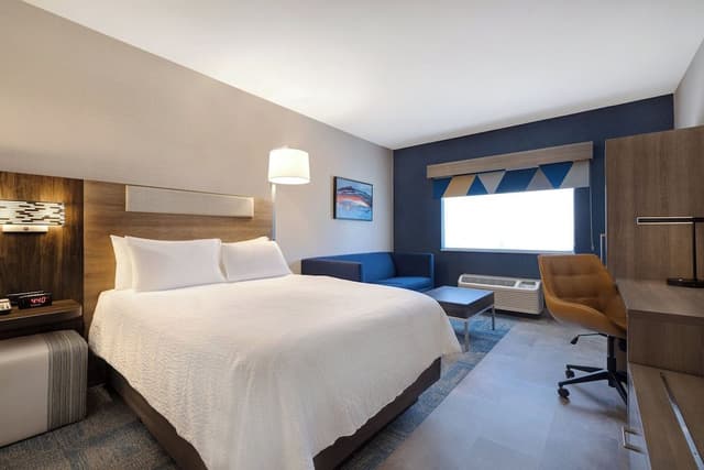 Family Suite, 1 Queen Bed