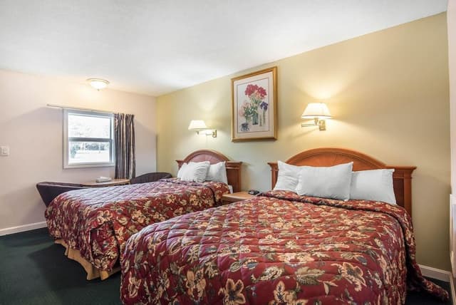 Standard Room, 2 Double Beds, Non Smoking