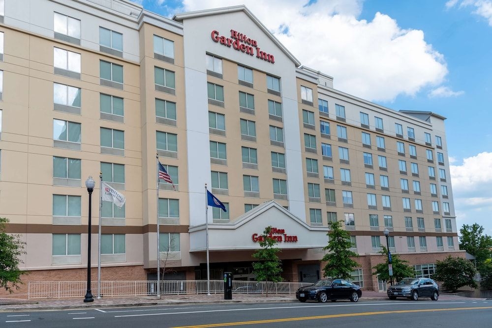 HILTON GARDEN INN ARLINGTON/CO1