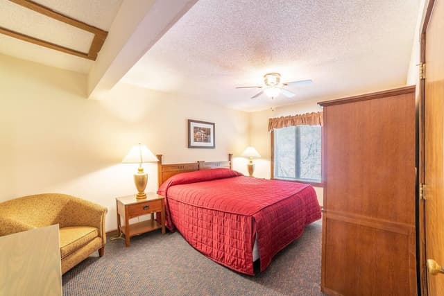 Townhome, 2 Bedrooms