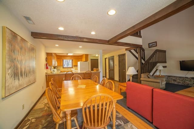 Townhome, 2 Bedrooms