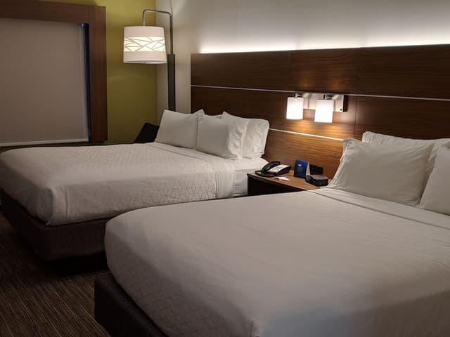 Standard Room, 2 Queen Beds